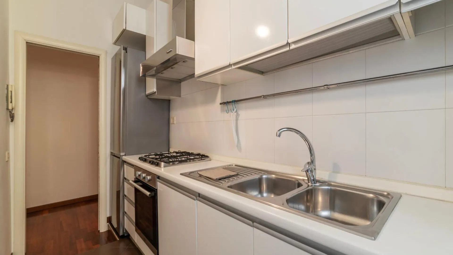 Apartamento Piazza Alessandria - FromhometoRoma